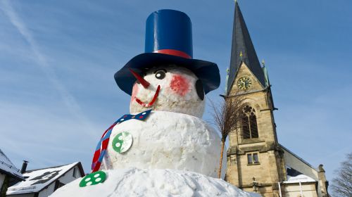 Slavnost sněhuláků v Bischofsgrün